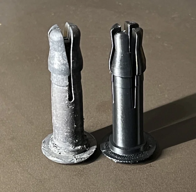 Chốt bản lề nắp thùng rác bánh xe (Wheelie bin hinge pin) - Image 1