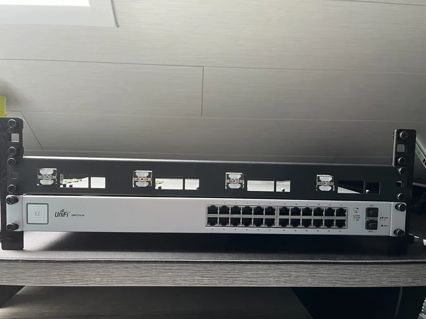 Giá đỡ bàn cho Server Rack (10"/19") – Server Rack Desk stand - Image 1