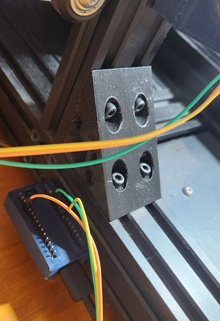 Giá đỡ gia cố trục Z cho Ender 3 V2 (Stabilizer Bracket) - Image 3