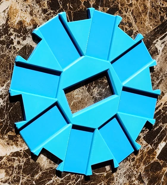 Khay giữ domino trung tâm cho Mexican Train - Image 1