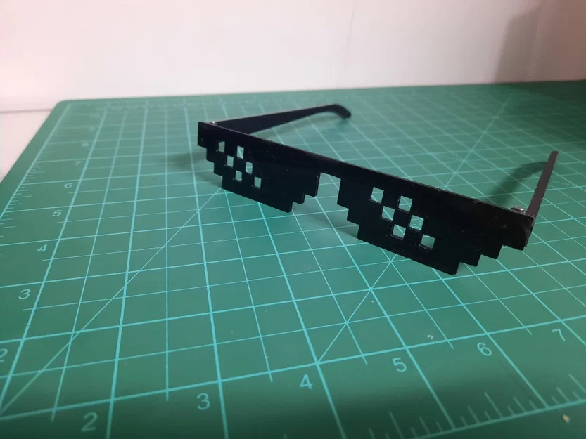 Mô hình mắt kính Thug Life in 3D không cần ốc vít - Image 1