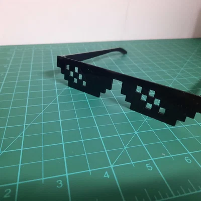 Mô hình mắt kính Thug Life in 3D không cần ốc vít
