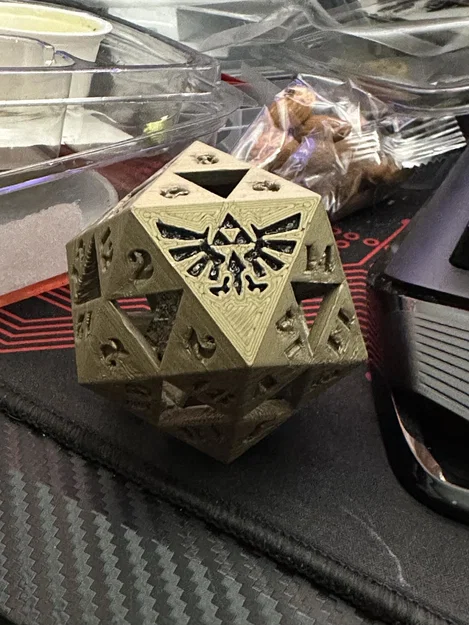 Triforce D20 – Xúc xắc D20 lấy cảm hứng từ TriForce - Image 2