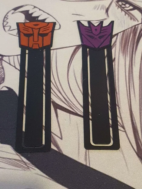 Kẹp sách Transformers (Autobot & Decepticon) in 3D độc đáo - Image 1