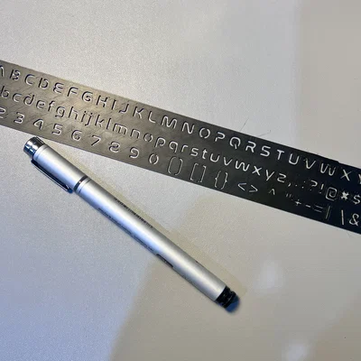 Stencil/Bộ khuôn chữ lấy cảm hứng từ “Nasa” (Nasa Worm Font)