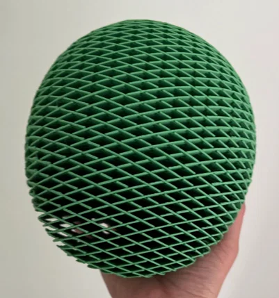 Fidget Ball – Quả cầu giảm stress in 3D thiết kế lưới độc đáo - Image 1