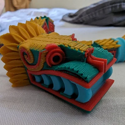 Mô hình rồng thần Quetzalcoatl chuyển động đa sắc in 3D độc đáo