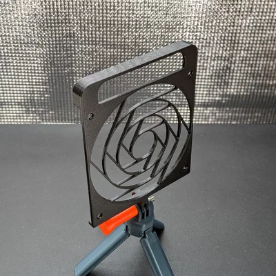 Giá đỡ quạt 120mm gắn ngàm GoPro tiện lợi cho tản nhiệt và quay phim