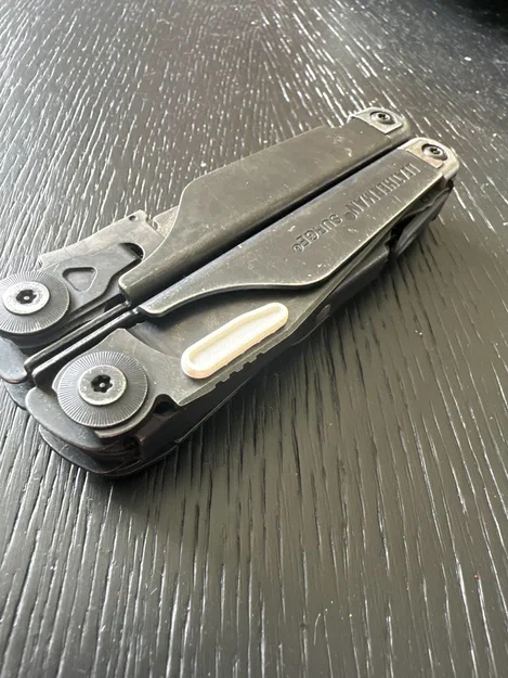 Thumb Stud Leatherman Surge (Press Fit) - Image 1