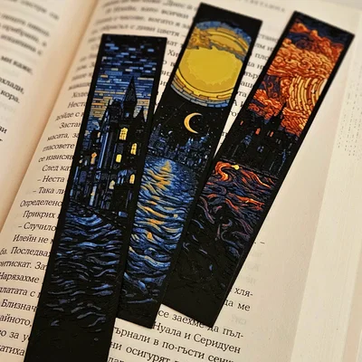 "Dusk, Moon and Dawn" - Bộ Bookmark