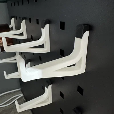 Móc Pegboard Vuông Có Khóa (Square Pegboard Hook with Lock)