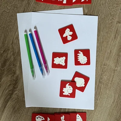 Kids Stencils – Bộ khuôn vẽ & puzzle 2-trong-1 cho bé
