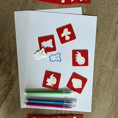 Kids Stencils – Bộ khuôn vẽ & puzzle 2-trong-1 cho bé
