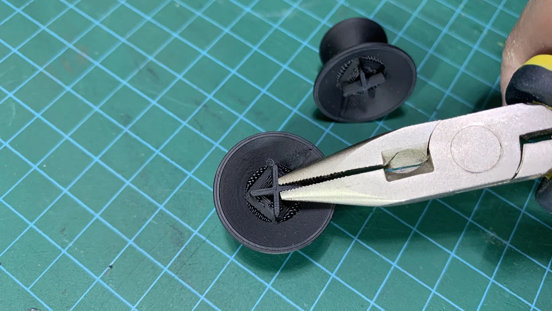 Thay thumbstick tay cầm PS4 (PS4 Controller Thumbstick replacement) - Image 3