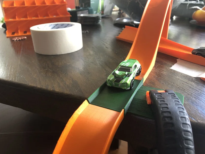 Đoạn track gắn kẹp/dán cho hệ Custom Hot Wheels Track System - Image 2