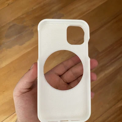 Ốp lưng iPhone 11 in 3D hỗ trợ sạc không dây