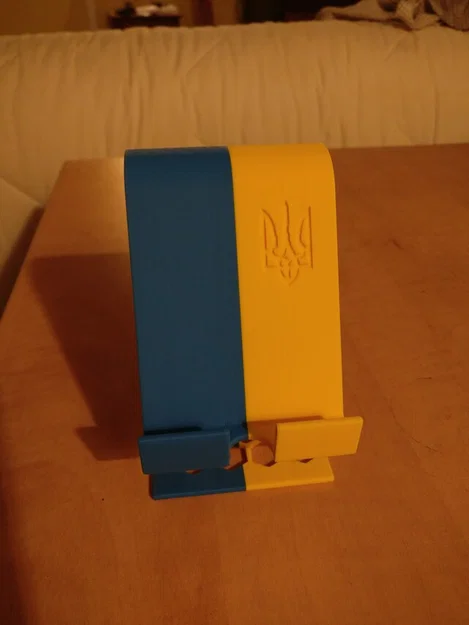 Đỡ điện thoại “Support Ukraine (and your phone)” - Image 2