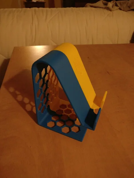 Đỡ điện thoại “Support Ukraine (and your phone)” - Image 3