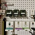 Khay nhả pin gắn pegboard (Pegboard battery dispensers) - Thumbnail 2