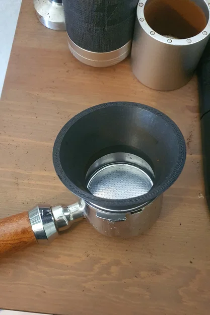 Phễu Portafilter 51mm (Portafilter Funnel 51mm) - Image 1