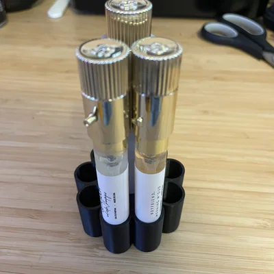 Giá đỡ ống Scentbird & Case (Scentbird Scent & Case Holder)