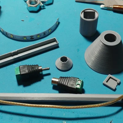 Cột đèn đường đua Slot Car tháo rời cho LED strip 12V