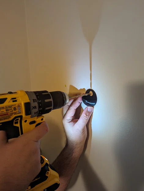 Dụng cụ hứng bụi khoan vách thạch cao (Drywall Dust Catcher) - Image 1