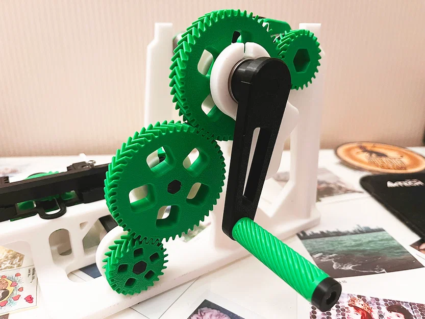 Tay quay thủ công cho máy cuộn dây nhựa in 3D Filament Spool Winder - Image 1