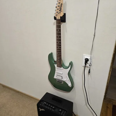 Giá treo guitar gắn tường (Guitar wall mount)