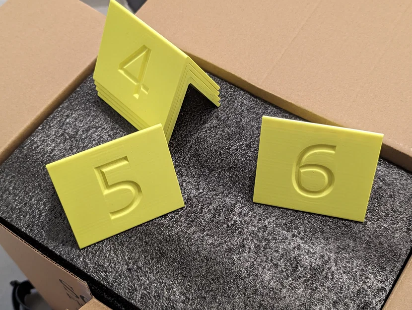 Marker bằng chứng hiện trường có thể xếp chồng (Stackable crime scene evidence markers) - Image 1