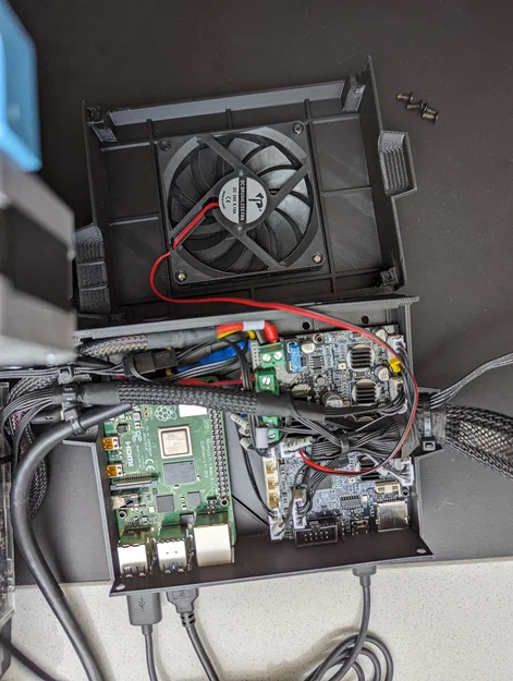 Case MCU + Raspberry Pi 3B/4B cho Sovol SV06/SV06 Plus kèm quạt 80*10 - Image 5