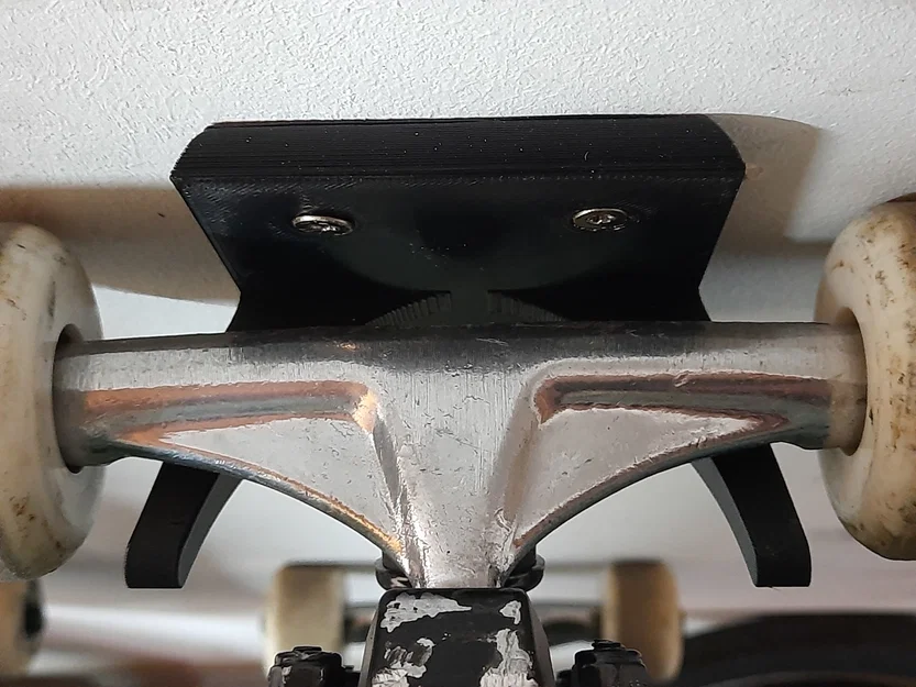 Móc Treo Đa Năng Thân Thiện / Giá Treo Skateboard - Image 3