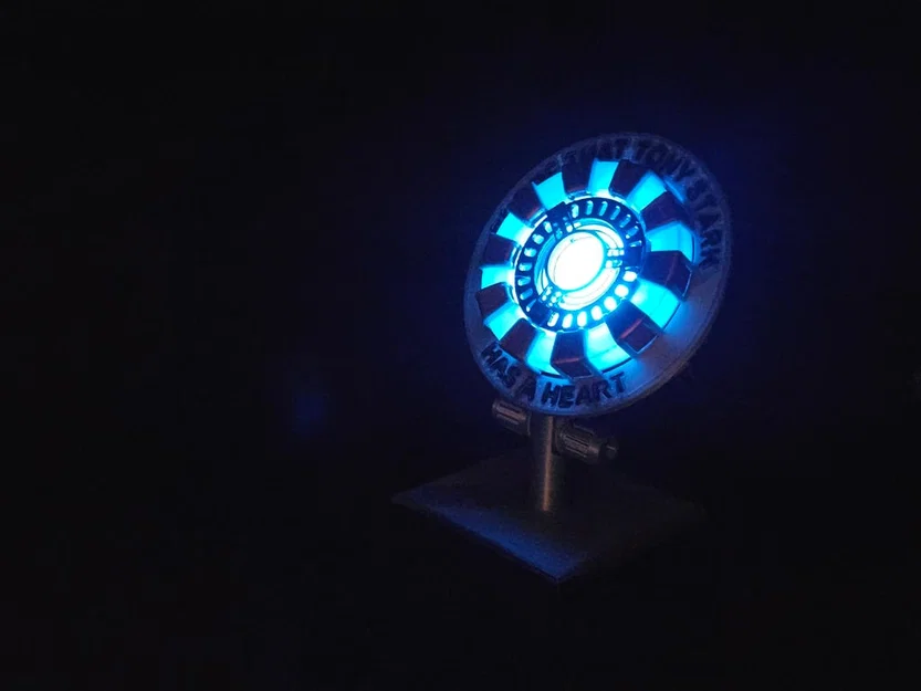 Arc Reactor (Palladium) kèm stand & đèn RGB SMART LED - Image 1