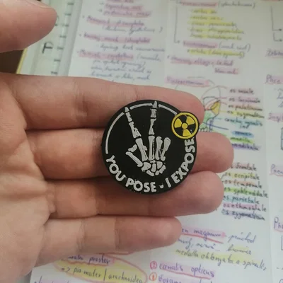 Huy hiệu Radiology (Radiology badge)