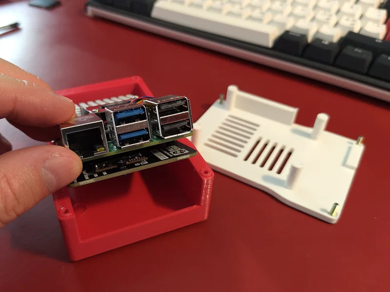 Vỏ Raspberry Pi 5 NVMe (kèm bo Pimoroni NVMe Base) - Image 2