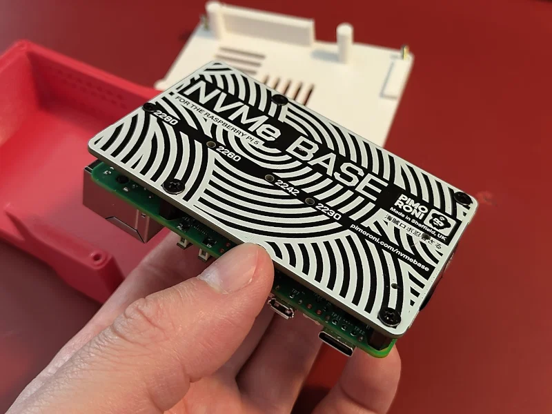 Vỏ Raspberry Pi 5 NVMe (kèm bo Pimoroni NVMe Base) - Image 3