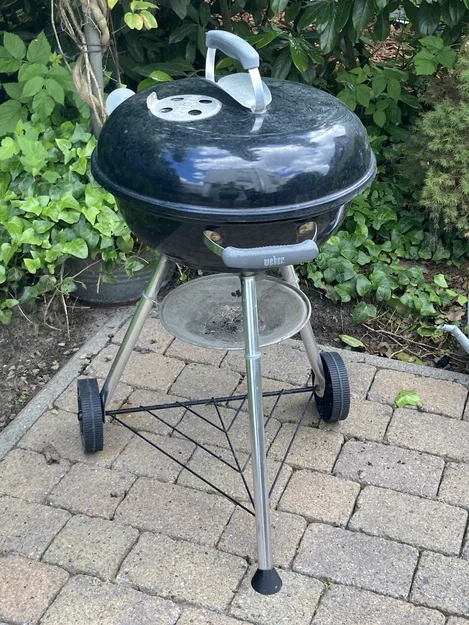 Chân thay thế cho bếp nướng Weber (Foot for Weber Grill) - Image 1
