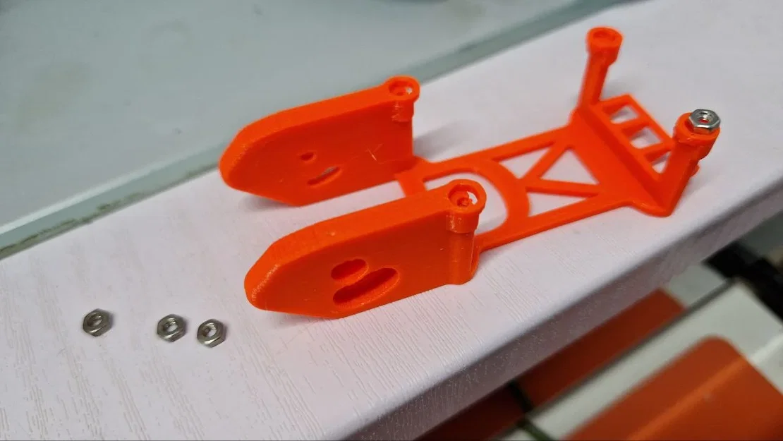 Chasis pavo20 - Image 1