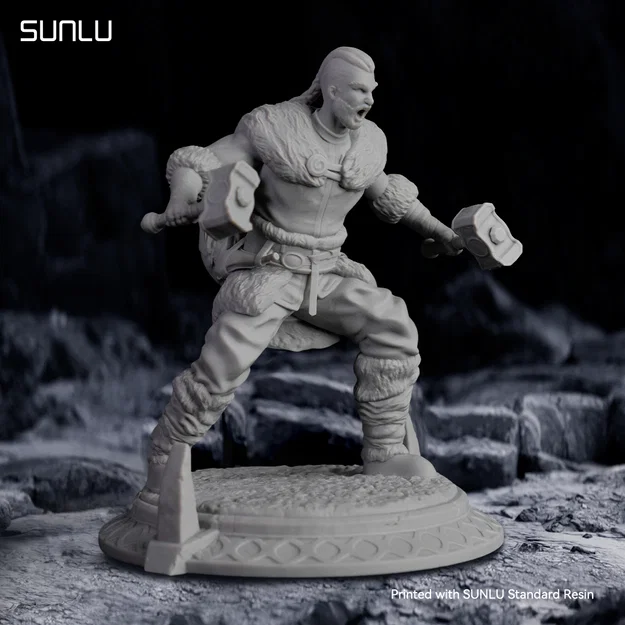 Viking_pose01_SUNLU – Mô hình Viking cầm búa in resin - Image 4