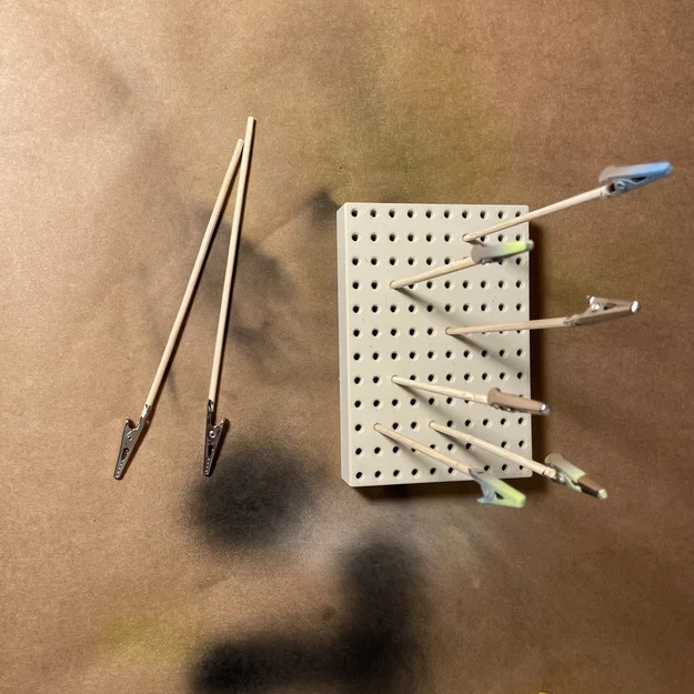 Đế giá kẹp Alligator Clip để sơn mô hình - Image 1