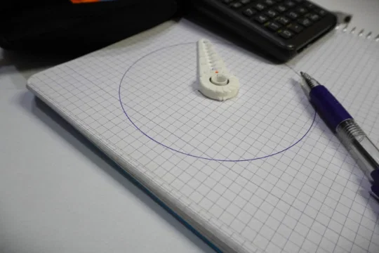 EZCircle - Cách Dễ Dàng Để Vẽ Hình Tròn - Image 4