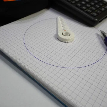 EZCircle - Cách Dễ Dàng Để Vẽ Hình Tròn