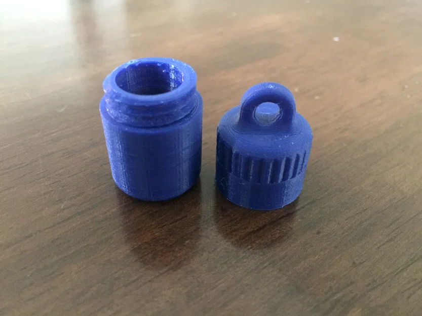 Hộp đựng thuốc mini in 3D có móc treo tiện lợi - Image 1