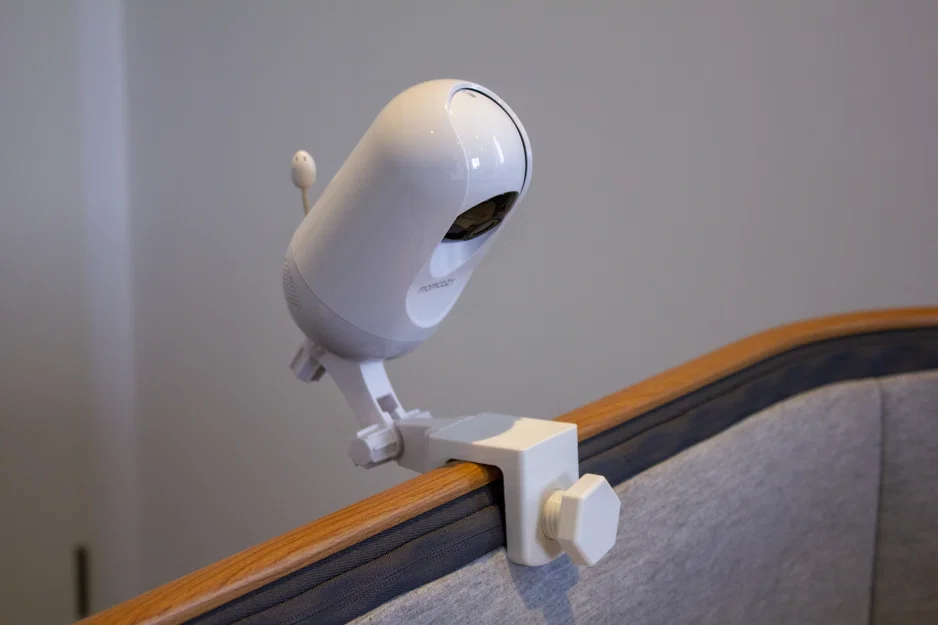 Ngàm kẹp giường cho camera Momcozy Babyphone - Image 1