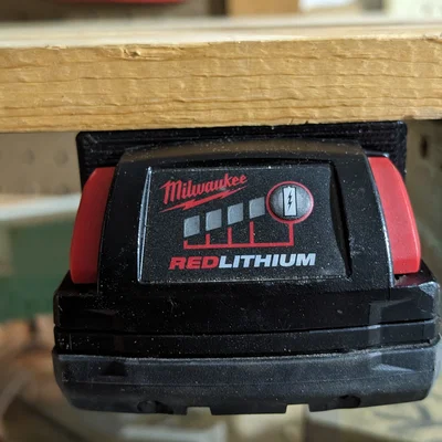 Giá treo pin Milwaukee M18 (Milwaukee M18 Battery Mount)