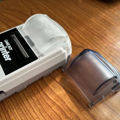 Nắp che giấy Game Boy Pocket Printer (tỉ lệ 1:1)