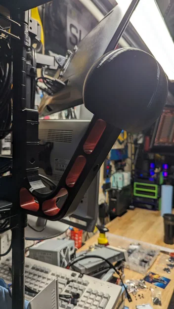 Giá treo mũ bảo hiểm 3D gắn kệ sắt - Helmet Holder V2 Remix - Image 2