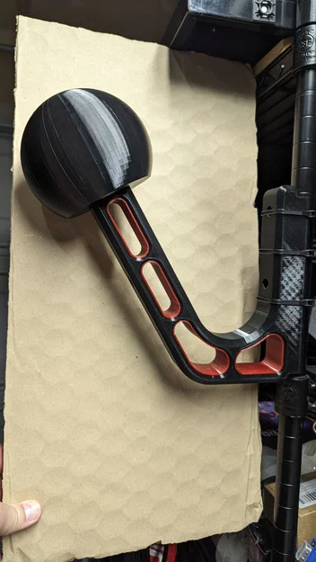 Giá treo mũ bảo hiểm 3D gắn kệ sắt - Helmet Holder V2 Remix - Image 3