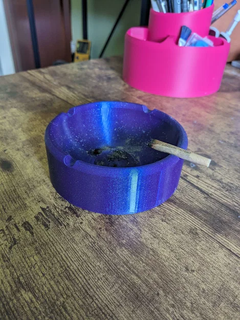 Gạt tàn thuốc lá in 3D - Thiết kế tiện dụng và thẩm mỹ - Image 1