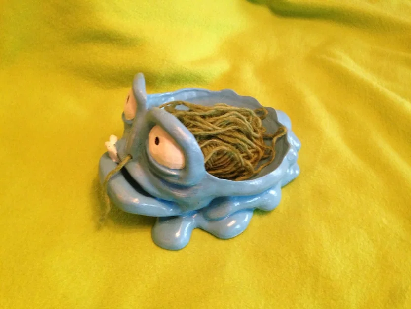 Snot nose Nugget - Yarn Bowl (Tô đựng len) - Image 2